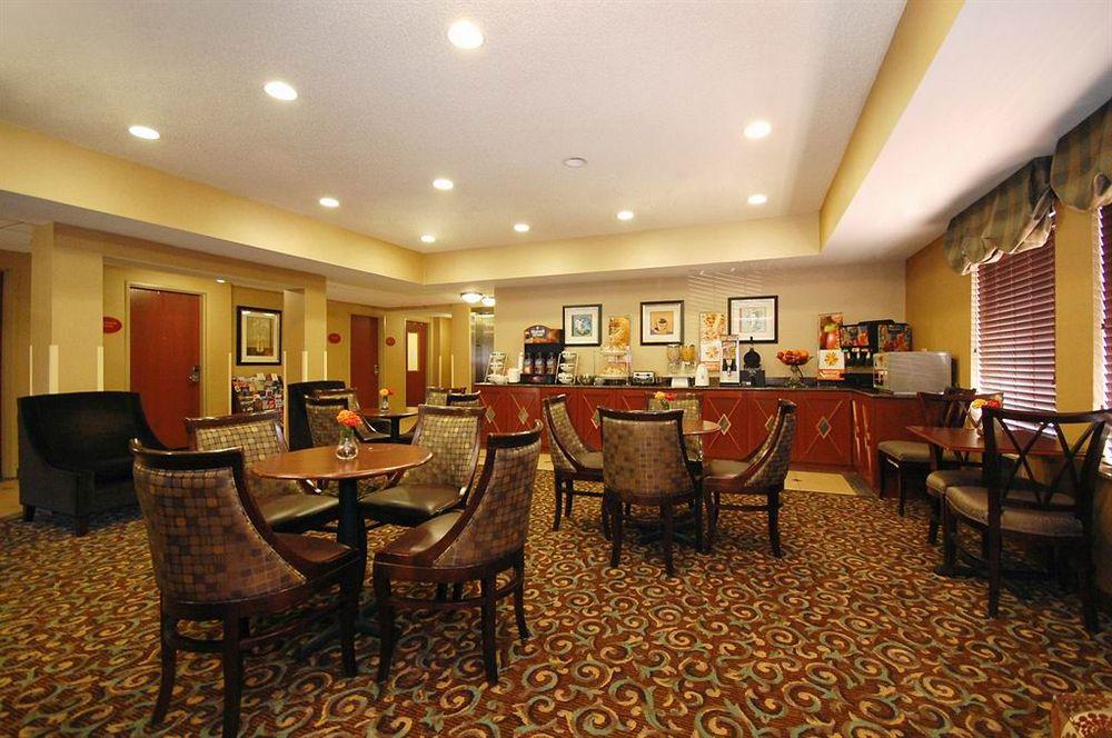 Sleep Inn & Suites Near Joint Base Andrews-Washington Area Morningside Restaurant foto